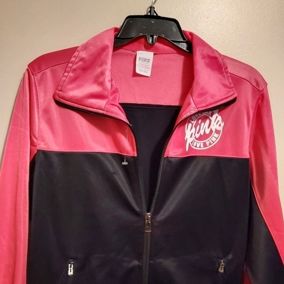 Pink Victoria secret XS love pink jacket black and pink - Picture 9 of 11